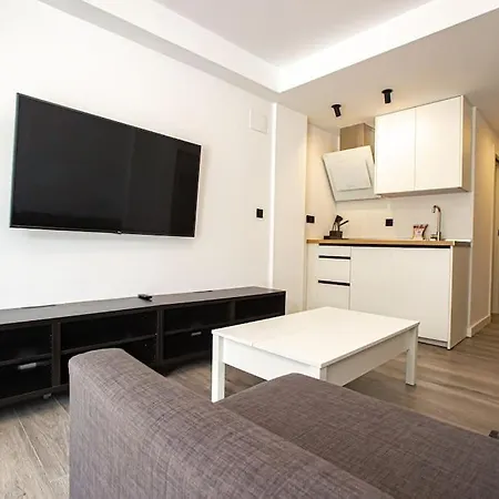 Apartment Holidays Slalom 1 Dorm & Parking